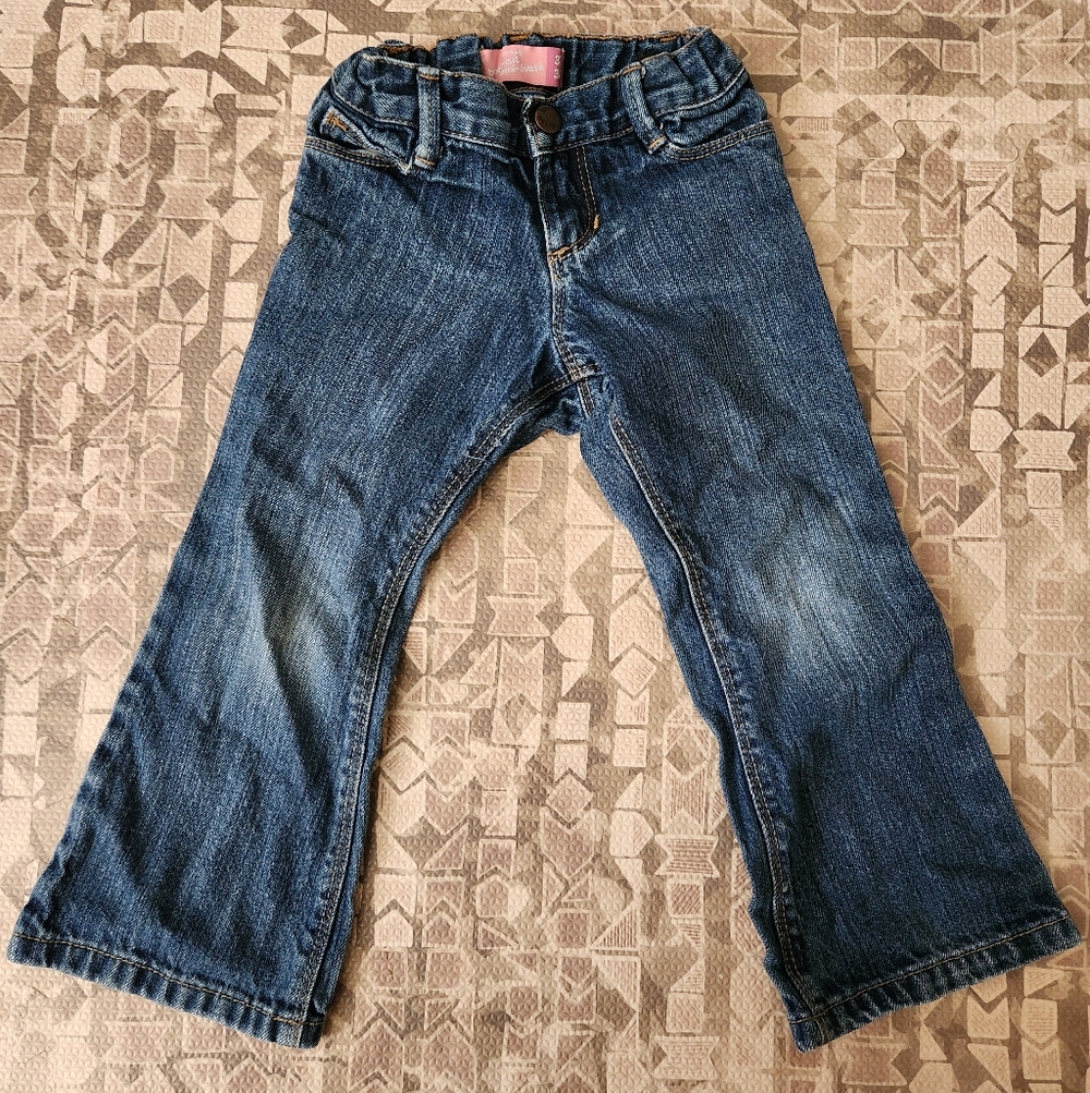 Old Navy Kids Distressed Old Navy Boot Cut 3T jeans